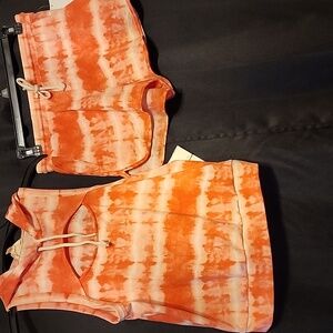 Tye dye two piece short set size medium